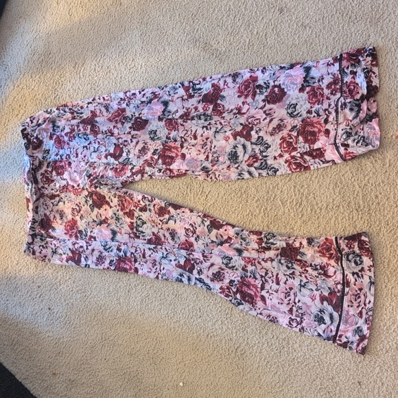 Vince Camuto Tank & Bottoms Pajama Set Size Large - Picture 7 of 7